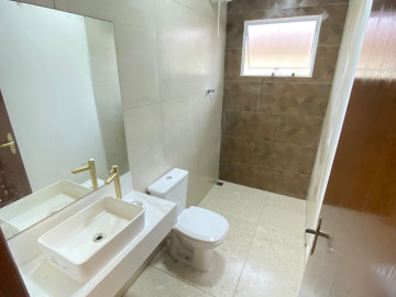 Casa em Condomínio - Venda - Parque Santo Antônio - Jacareí - SP