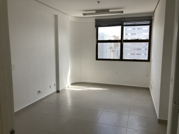 Sala Comercial - Aluguel - Vila Adyana - São José dos Campos - SP