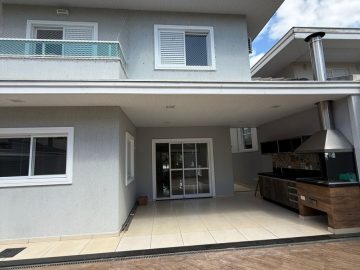 Casa em Condomnio para Aluguel