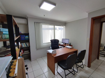 Sala Comercial - Venda - Centro - São José dos Campos - SP